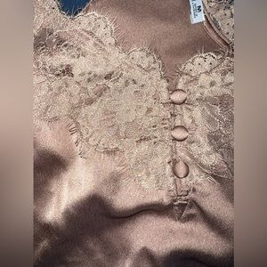 Abercrombie & Fitch Woman’s ThredUp Bodysuit, MD